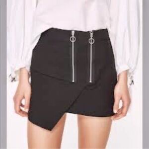 Zara Trafaluc Asymmetric Zipper Black Mini Skirt NWT